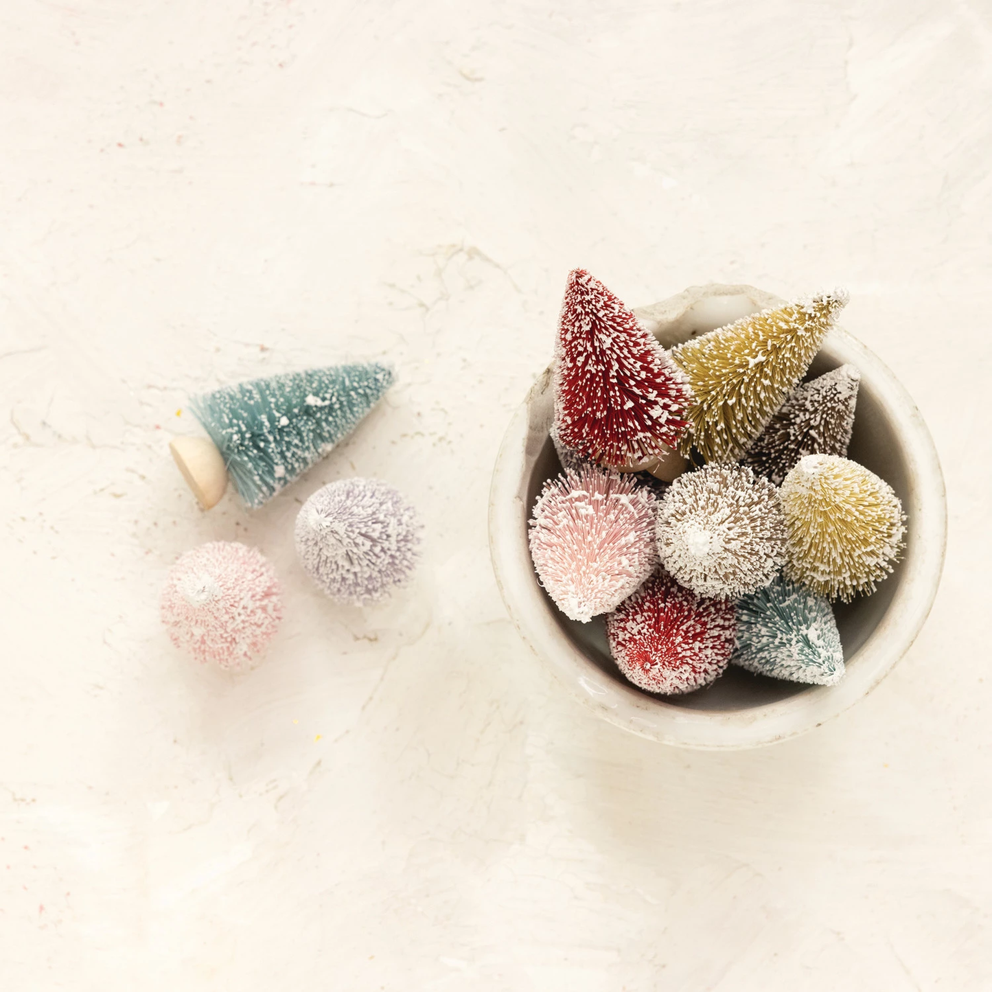 Small Bottle Brush Tree Assorted Single